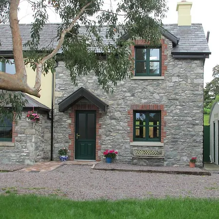 Lakeview Courtyard Ferienhaus *